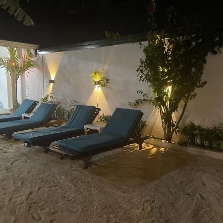 Rasdhoo Stay 中国酒店 中国餐厅 Vx Gsundindi Екстериор снимка